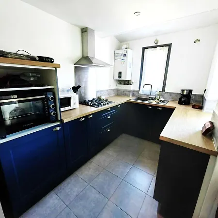 Cap D'agde, 4 Pieces, 4 Personnes - Fr-1-607-180 Villa Agde